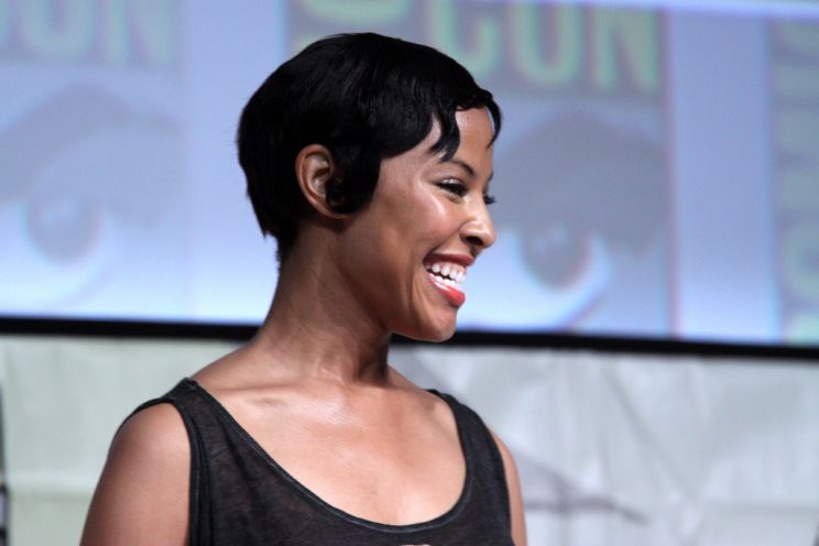Tracey Heggins