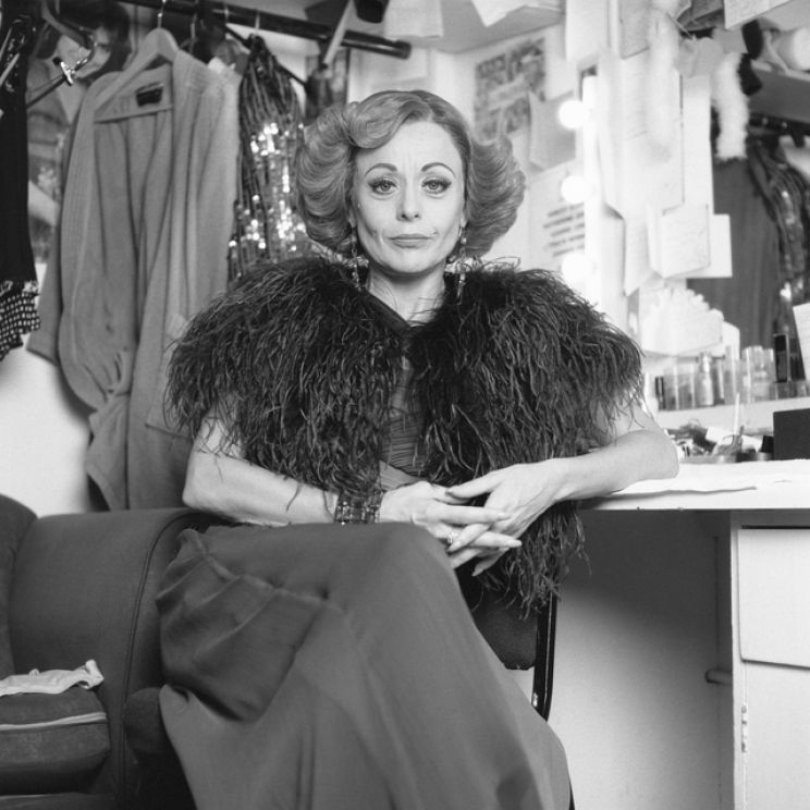 Tracie Bennett