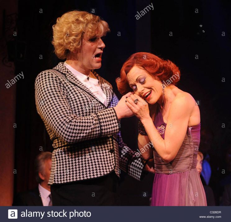 Tracie Bennett