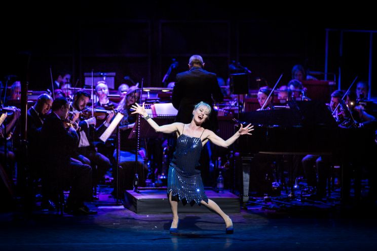 Tracie Bennett