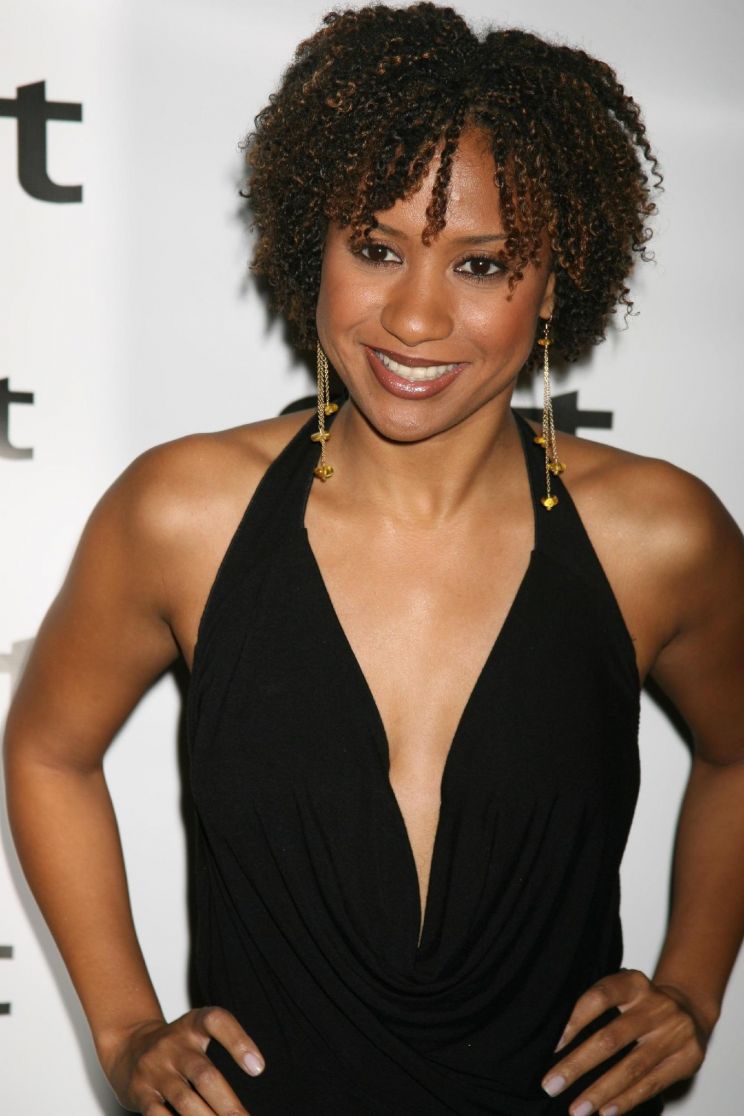 Tracie Thoms