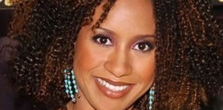 Tracie Thoms