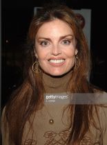 Tracy Scoggins