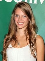 Tracy Spiridakos