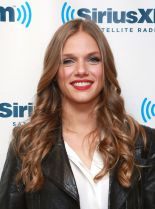 Tracy Spiridakos