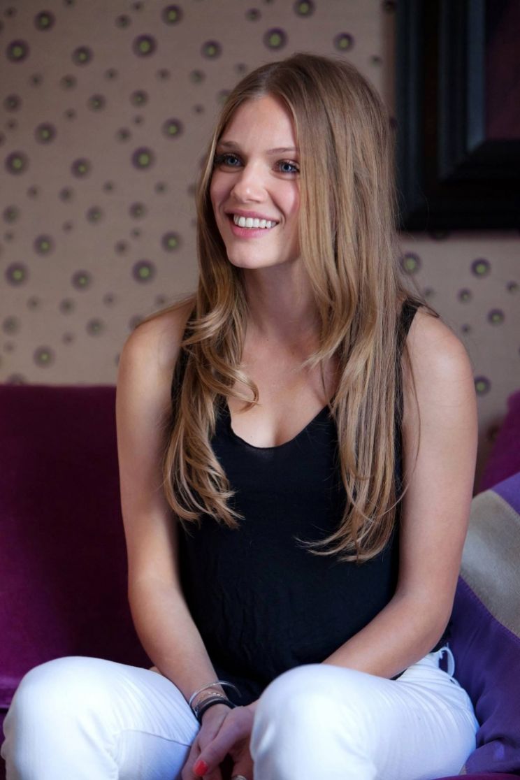 Tracy Spiridakos