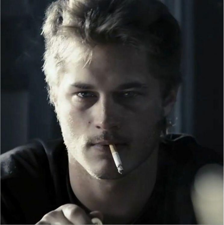 Travis Fimmel