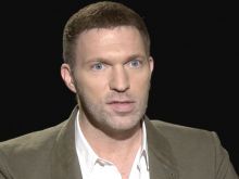 Travis Knight