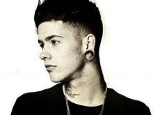 Travis Mills