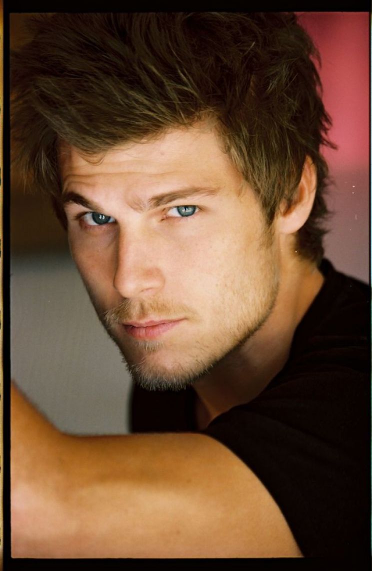 Travis Van Winkle