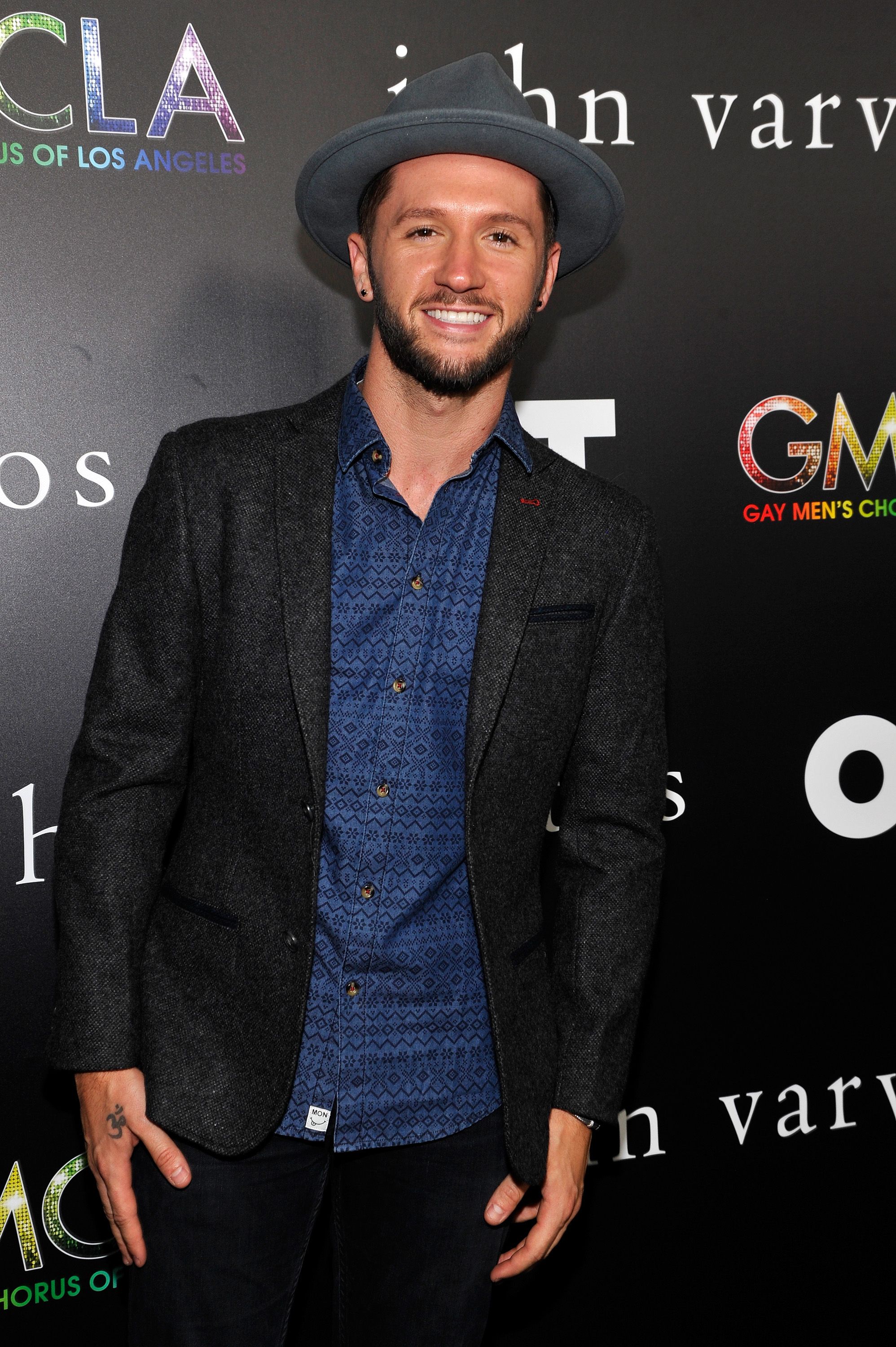 Pictures of Travis Wall