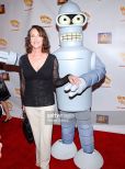 Tress MacNeille