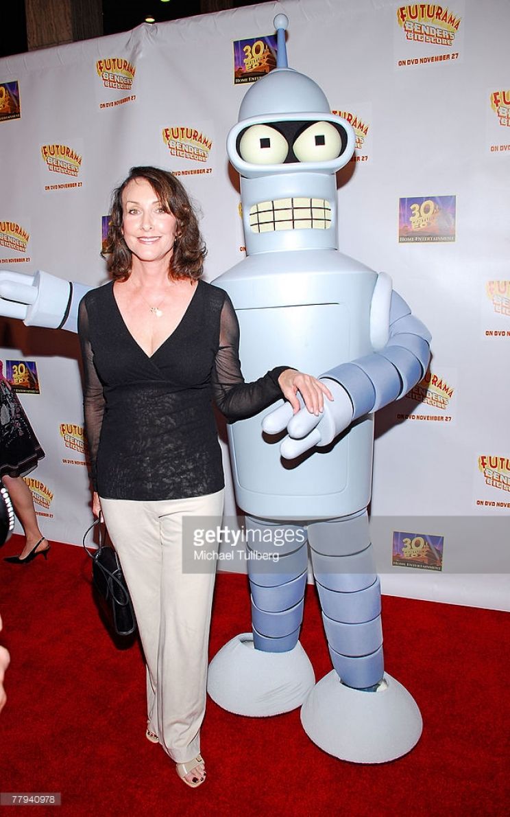 Tress MacNeille