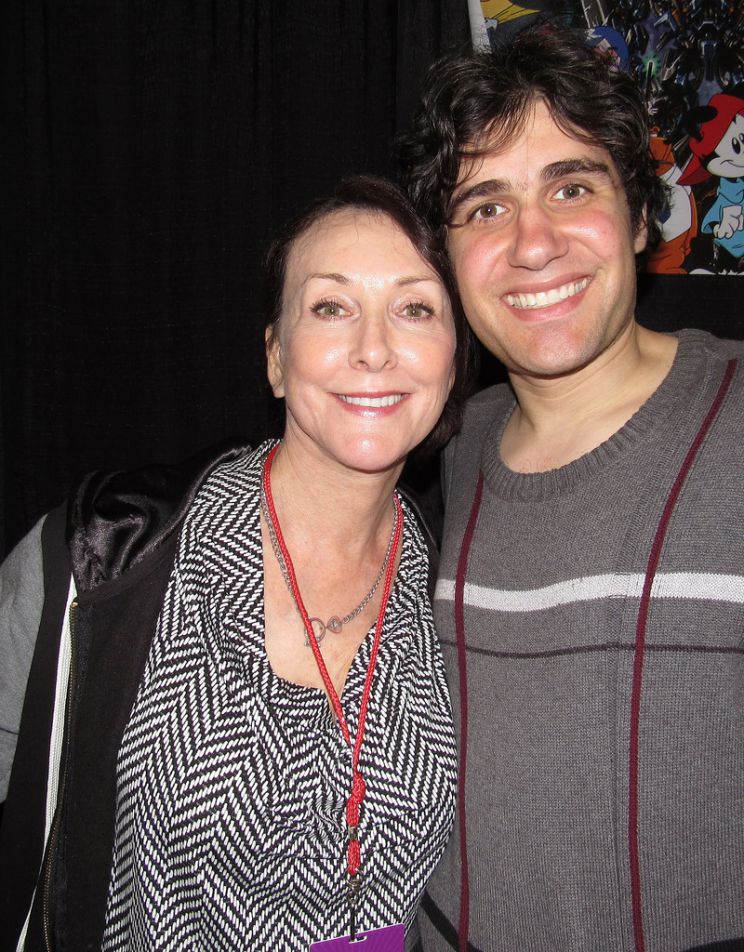 Tress MacNeille