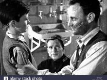 Trevor Howard
