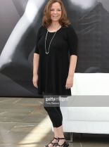 Tricia Cast photo