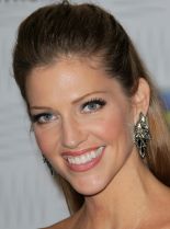 Tricia Helfer #6979 picture (Portrait Medium)