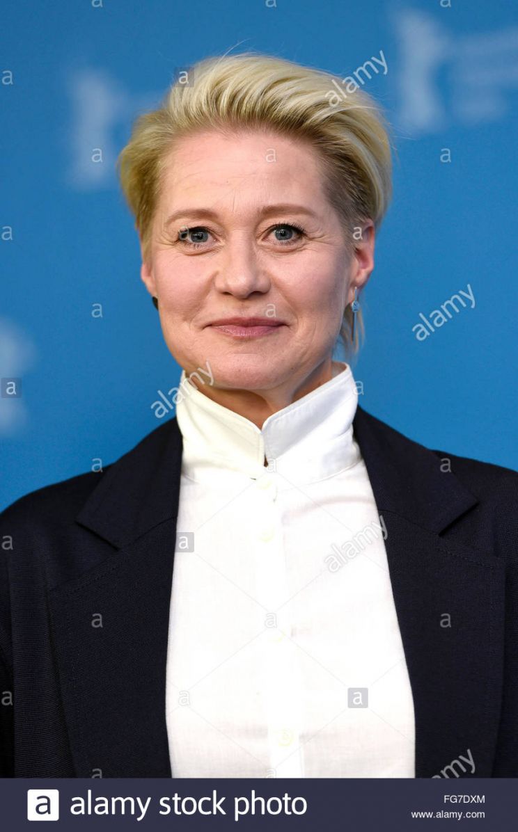 Trine Dyrholm