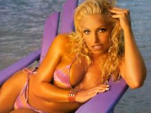 Trish Stratus