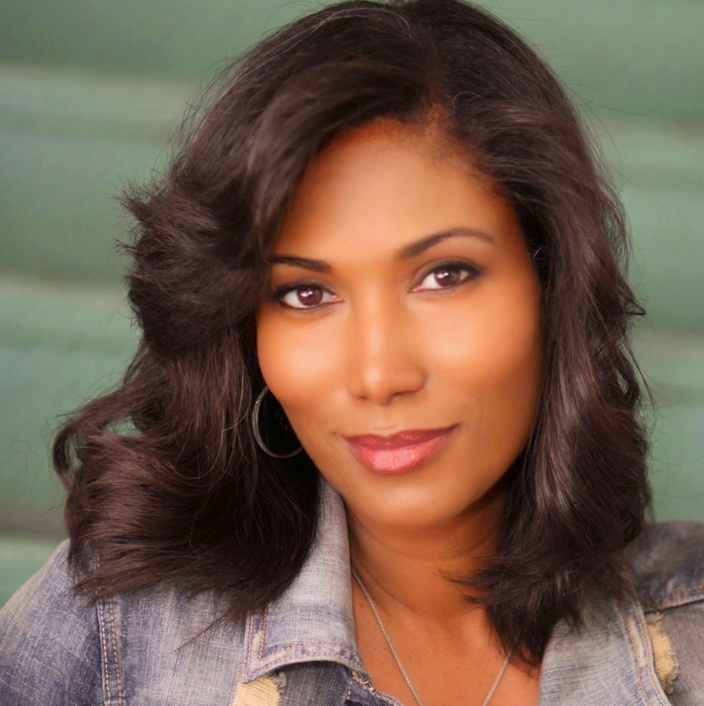 Pictures of Trisha Mann