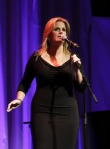 Trisha Yearwood #899586 picture (Portrait Medium)