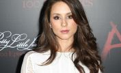 Troian Bellisario