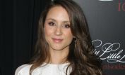 Troian Bellisario