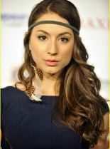 Troian Bellisario photo
