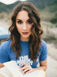 Troian Bellisario