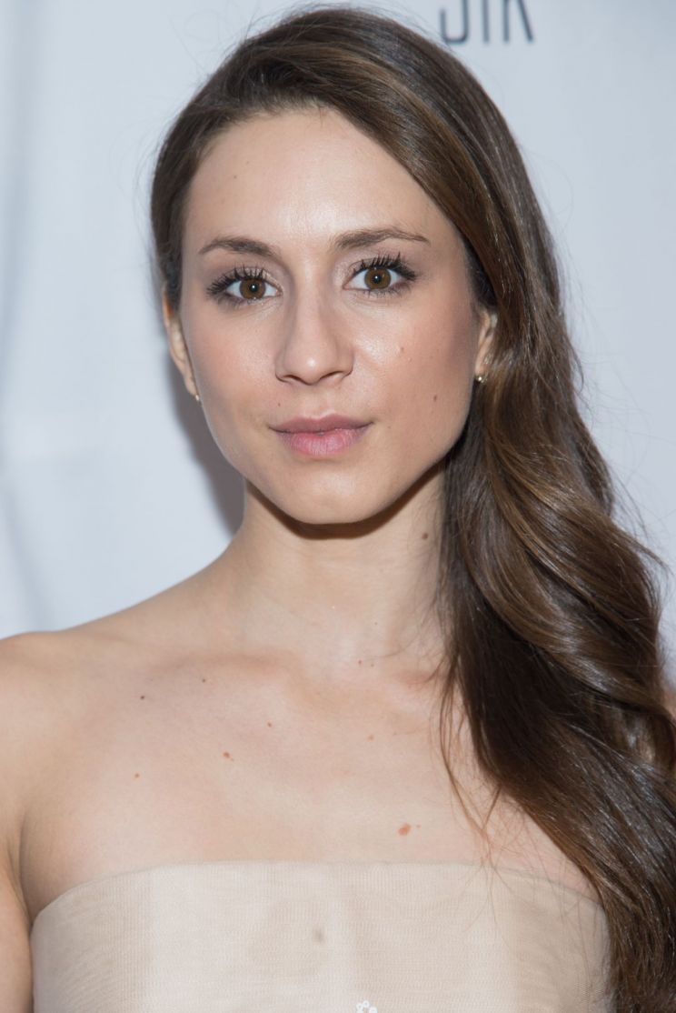 Troian Bellisario