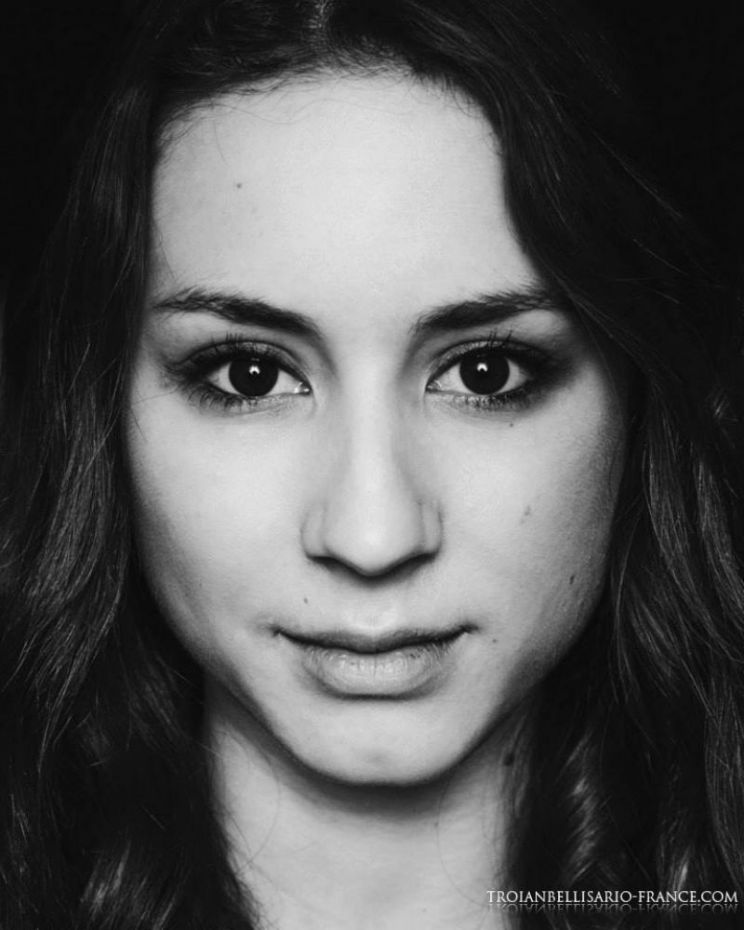 Troian Bellisario