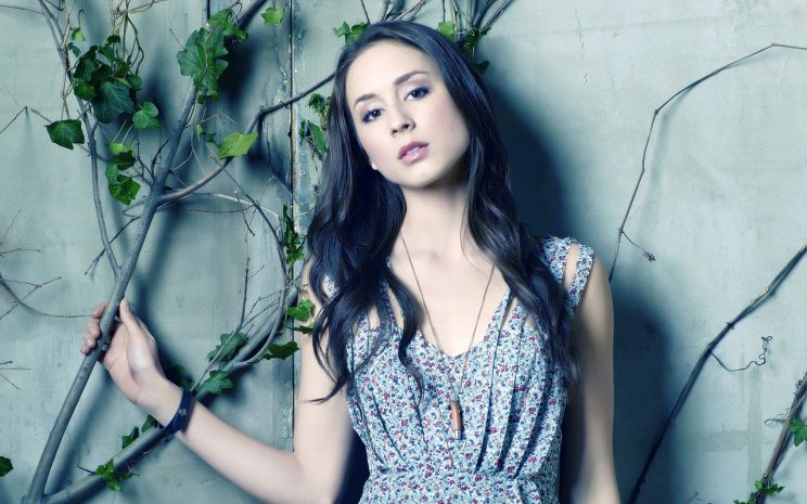 Troian Bellisario