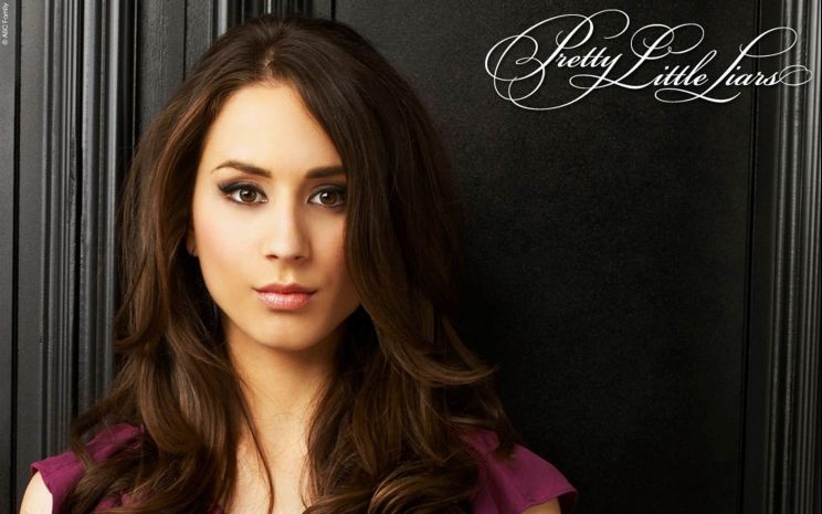 Troian Bellisario