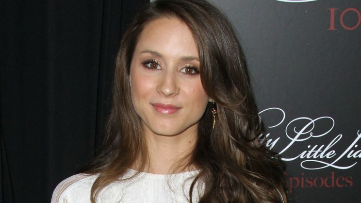 Troian Bellisario