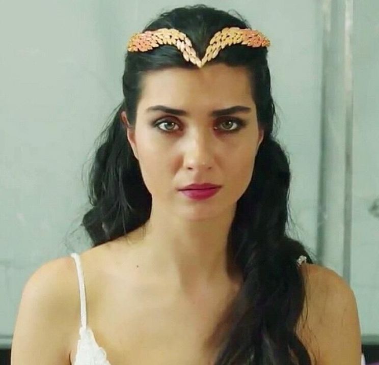 Tuba Büyüküstün