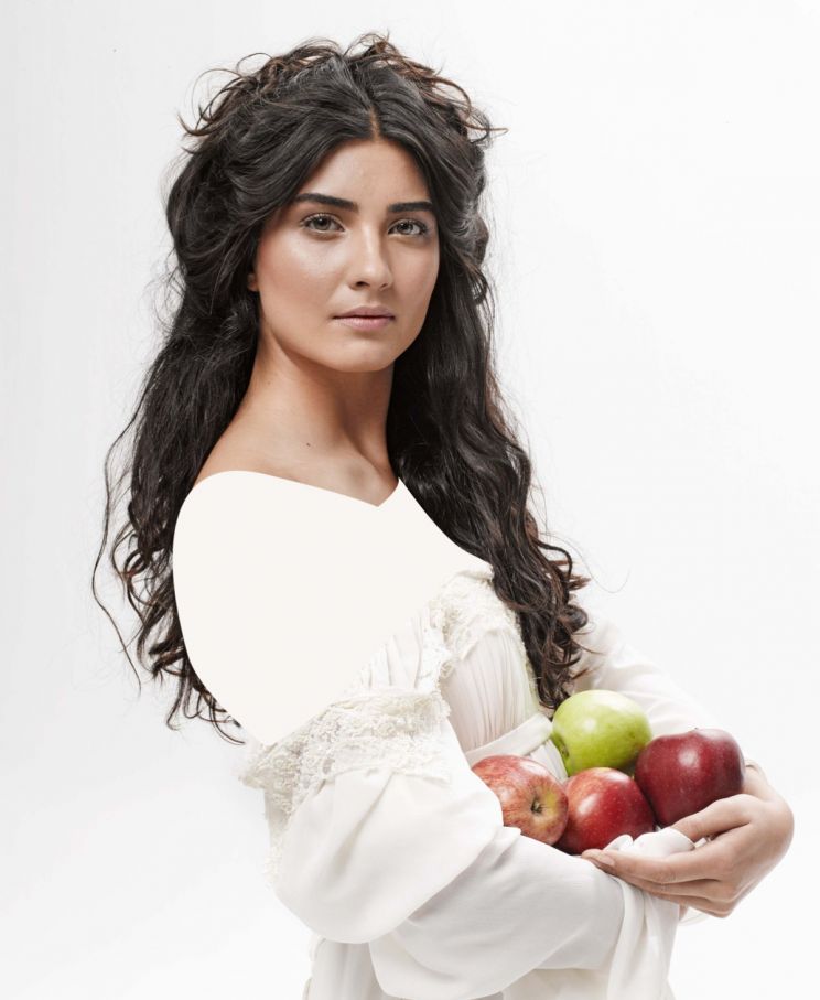 Tuba Büyüküstün