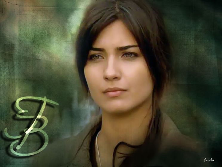 Tuba Büyüküstün