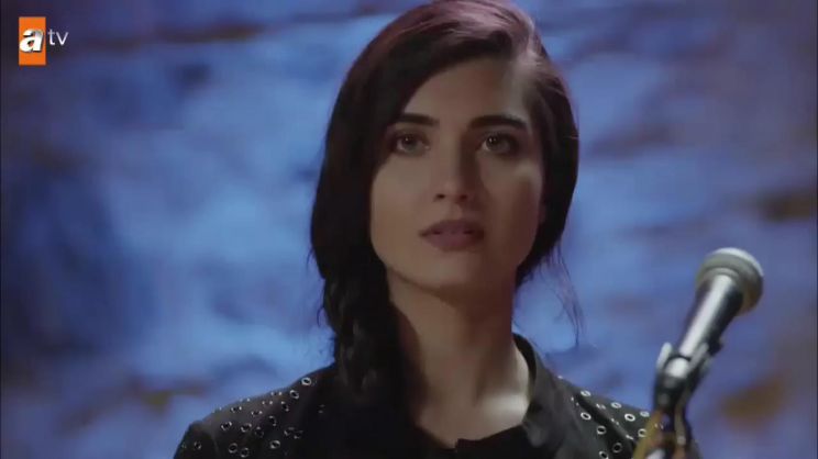 Tuba Büyüküstün