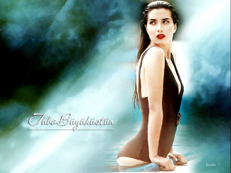 Tuba Büyüküstün