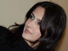 Tulip Joshi photo