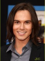 Tyler Blackburn