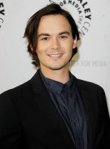 Tyler Blackburn #203986 picture (Portrait Medium)