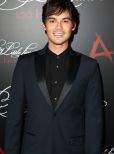 Tyler Blackburn