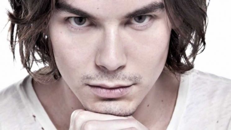 Tyler Blackburn