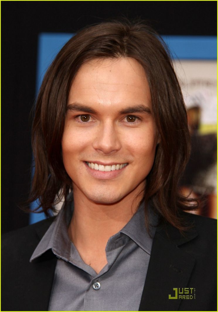 Tyler Blackburn