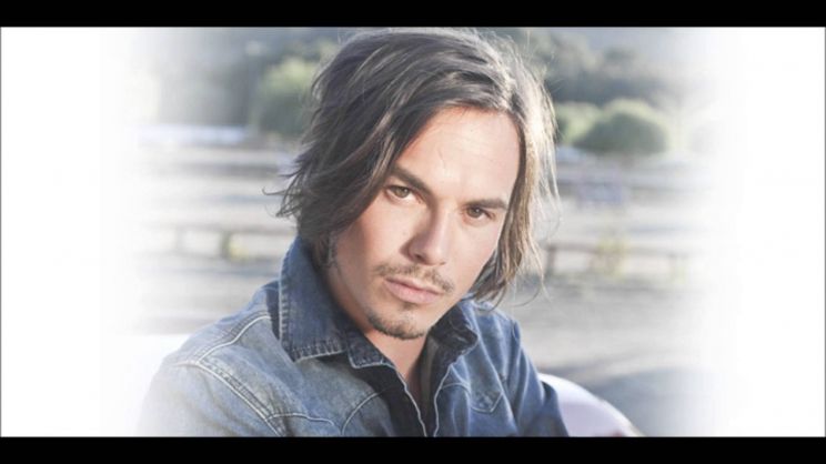 Tyler Blackburn