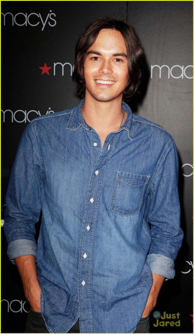 Tyler Blackburn