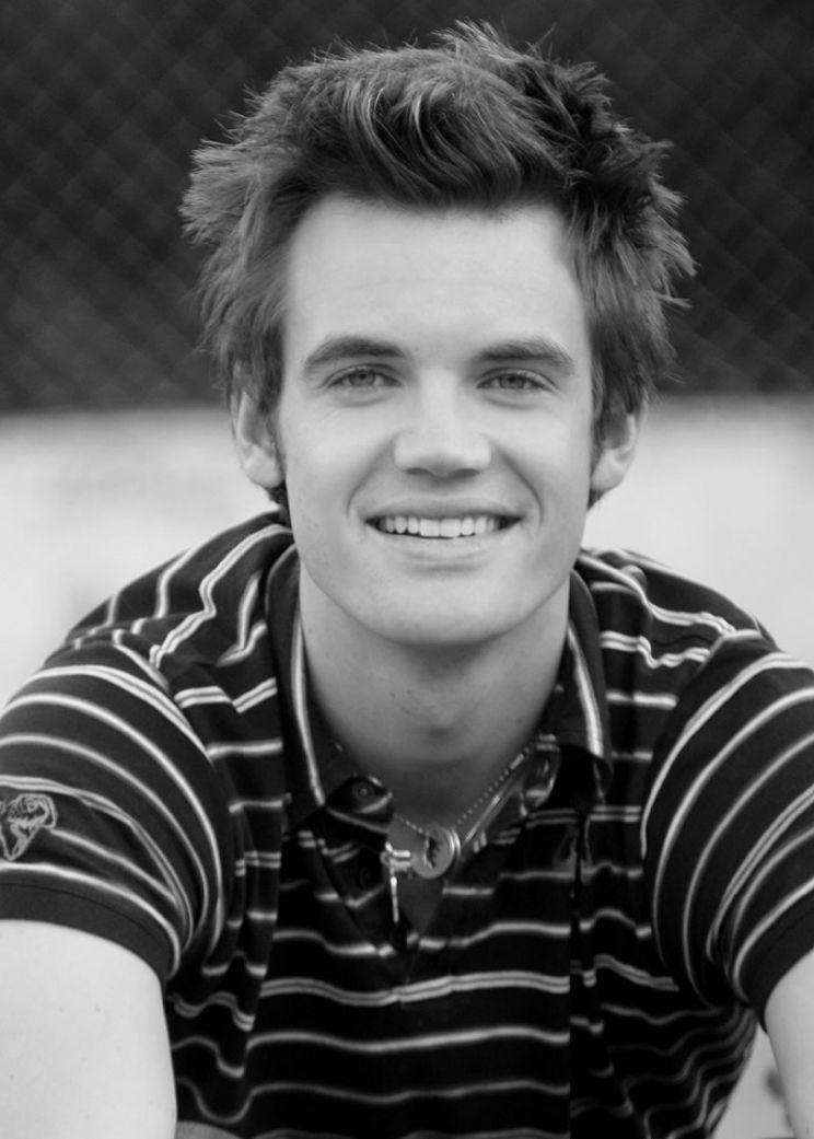 Tyler Hilton