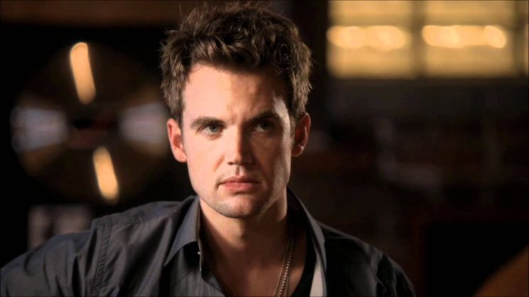 Tyler Hilton