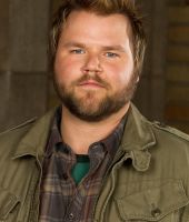 Tyler Labine